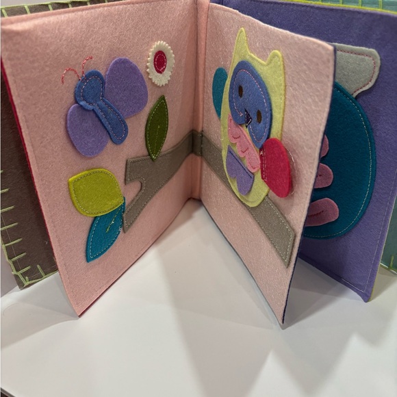 NWT Jill McDonald Baby Book - So Cute Cloth Baby Book, Gibby & Libby - Picture 4 of 10